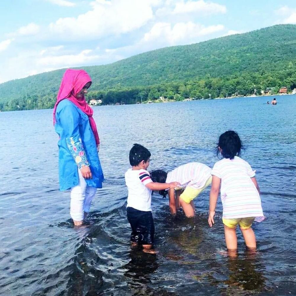 Meet your Posher, Shair